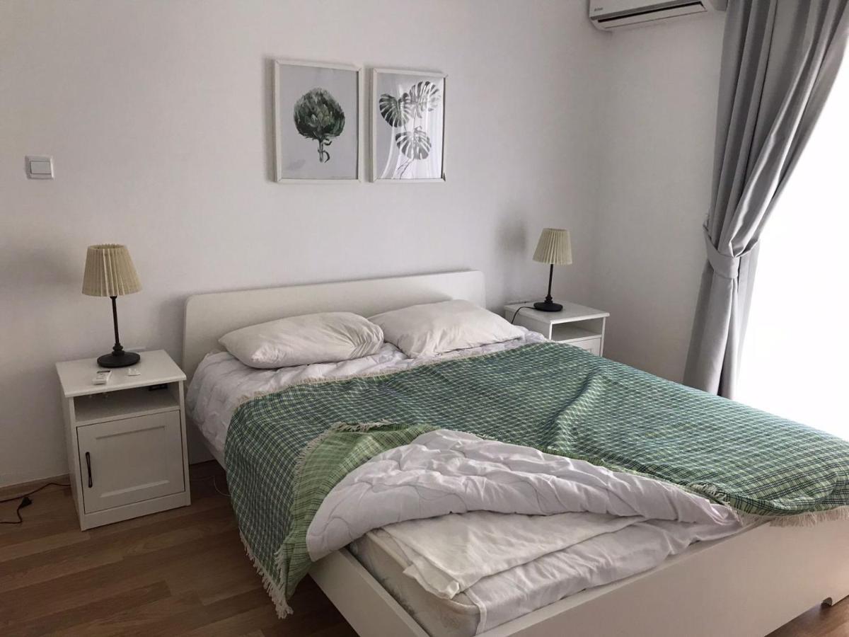 Aurelius Pool Apartments In Caesar Resort & Spa Perivolia tou Trikomou Ngoại thất bức ảnh